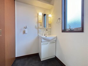 アピタシオン 0102号-8