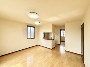 メ・ステッソ A202号-3