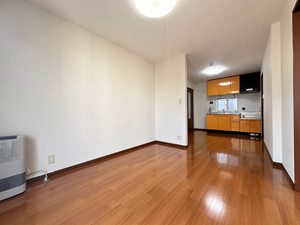 ヴィラシャンテ A202号-4