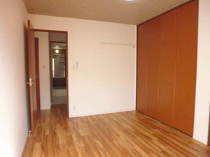 イーストパーク B102号-9