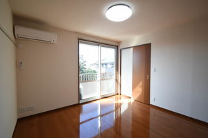 サクラヴィアーレ大浜 D202号-3