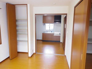 クアトロ牛立南 0102号-3