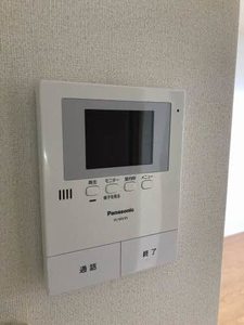 メゾン・ド・リラフォート B201号-11