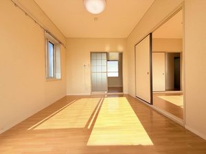 セントレージ三本柳 S201号-3