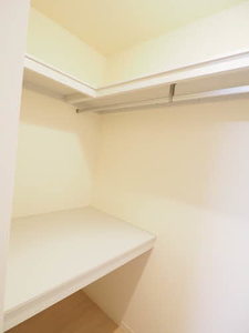 ＲＥＧＡＬＩＡ　ＵＳＵＩ 0101号-8