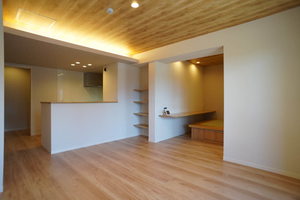 Ｃｒｅｓｔｉｅｑ　Ｎａｋａｄａ（クレスティーク　ナカダ） 0202号-2