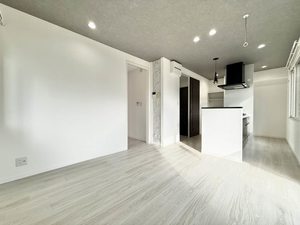 エミネンス野中 A101号-2