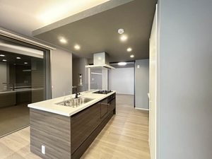 ＬＵＣＡ 0103号-5