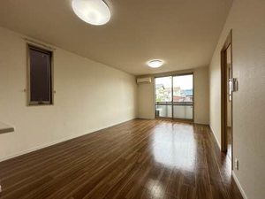 クローバーコート A101号-3