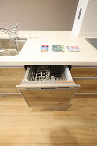 カーサ・レジデンス 0102号-11