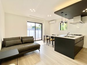 ＳＨＩＮＥ　ＦＯＲＴ 0103号-2