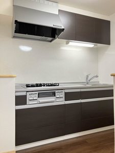 ヒルズ桜坂 202号-7