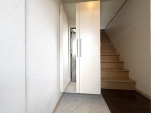 ヒルズ桜坂 402号-11