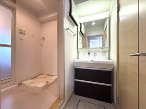 ヒルズ桜坂 402号-12