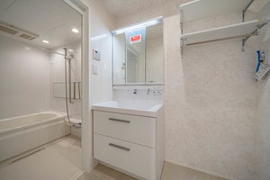 Ｐｒｅｍｉａｓ　上社 0203号-7