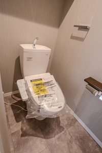 シャーメゾンアグスト 0101号-4