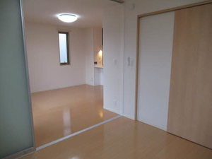 グランド　ソレーユ A202号-6