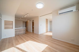 Ｋａｌｍａｒｋ海老塚 0402号-2