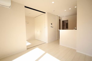 シャーメゾン 栄町 0105号-2