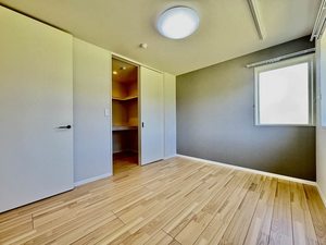 Ｐｒｏｍｅｎａｄｅ西草深 0202号-3