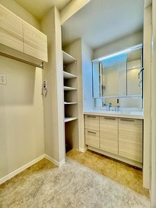 Ｐｒｏｍｅｎａｄｅ西草深 0202号-6