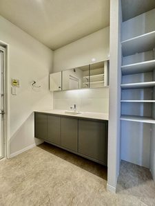 Ｐｒｏｍｅｎａｄｅ西草深 0301号-6