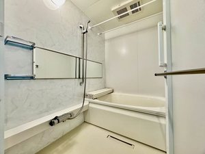 Ｐｒｏｍｅｎａｄｅ西草深 0302号-5