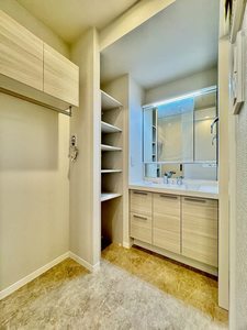 Ｐｒｏｍｅｎａｄｅ西草深 0302号-6