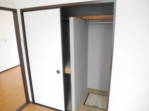 ミニオンフラッツ B101号-8