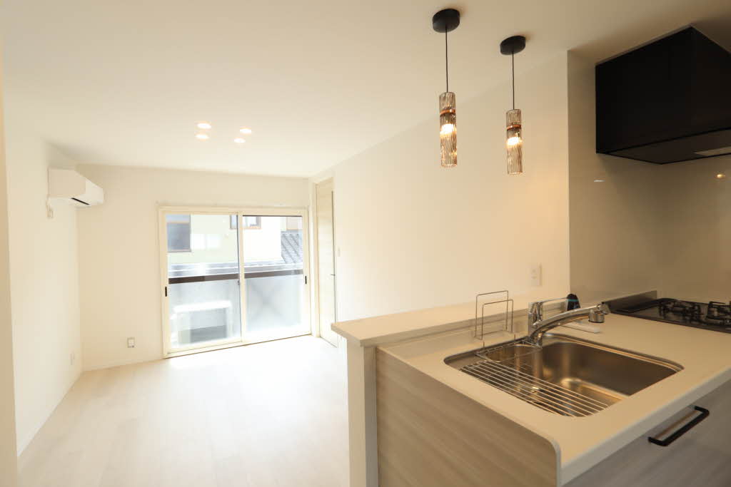 フレグランスアゼリア B201号-2