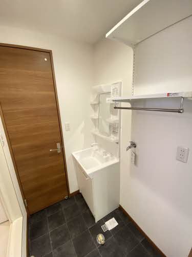 ドミール南陽 B105号-8