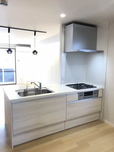 マロンハイツ A102号-3