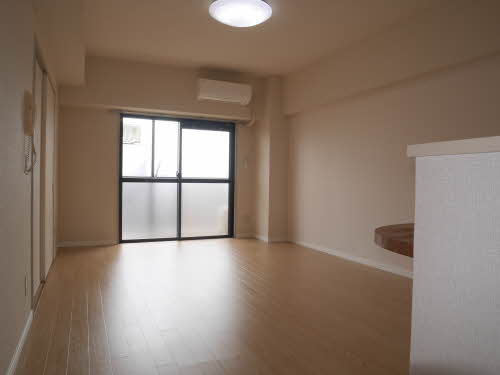 アーバンコア九ノ城 0502号-3