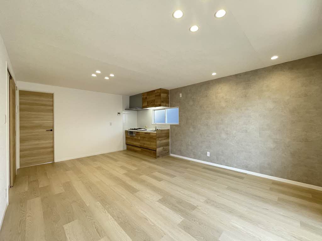 ソレーユ曙 E201号-3