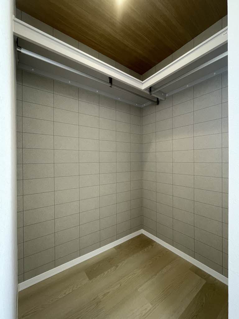 ソレーユ曙 E201号-7