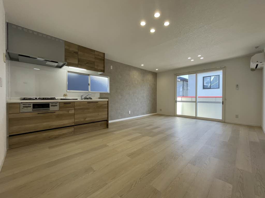 ソレーユ曙 E201号-14