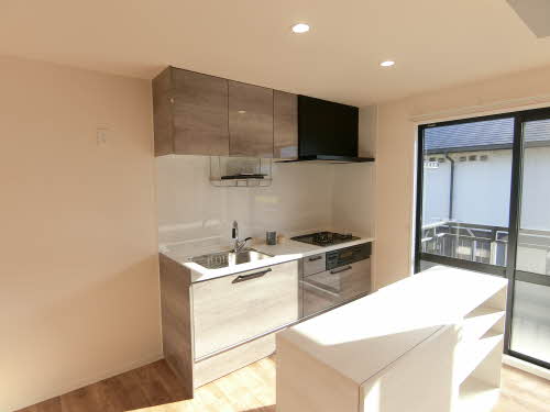 セントラル・ビラ・スズカ B201号-6