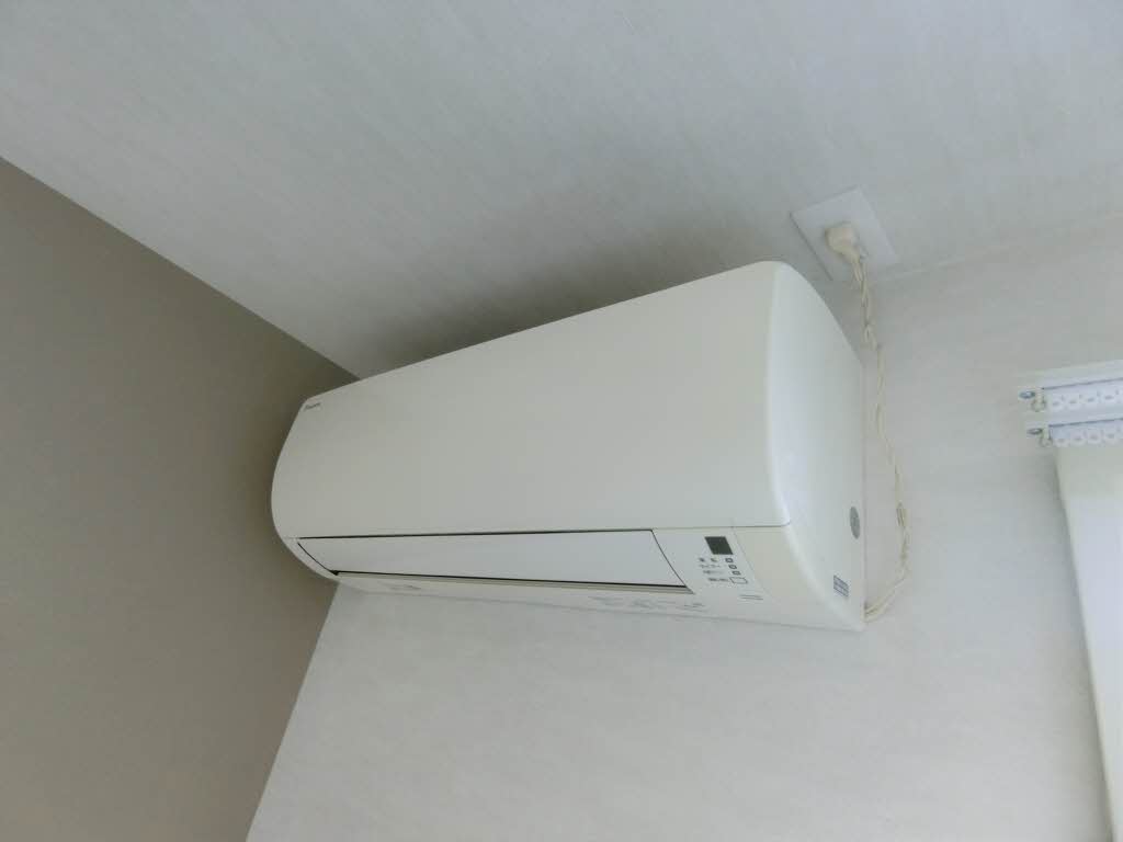 セントラル・ビラ・スズカ C101号-15