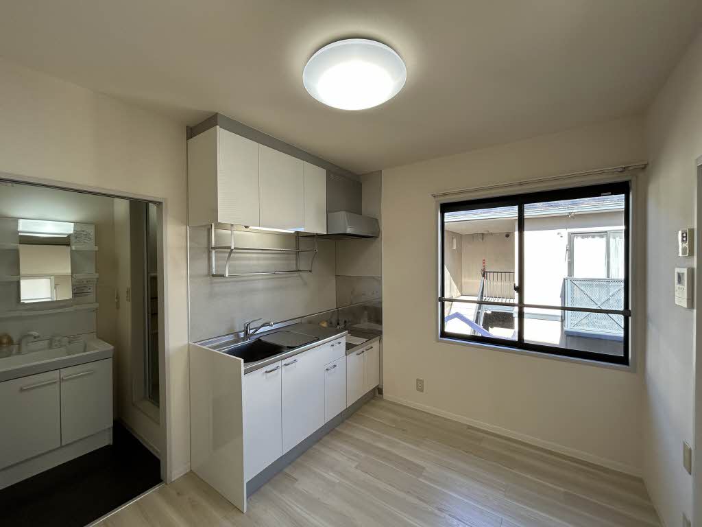 エーデルハイム B201号-2