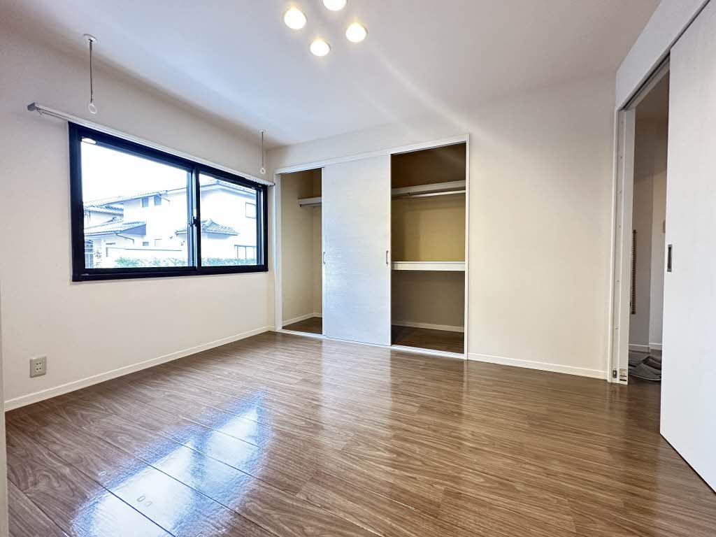 ディアス代田 B102号-8