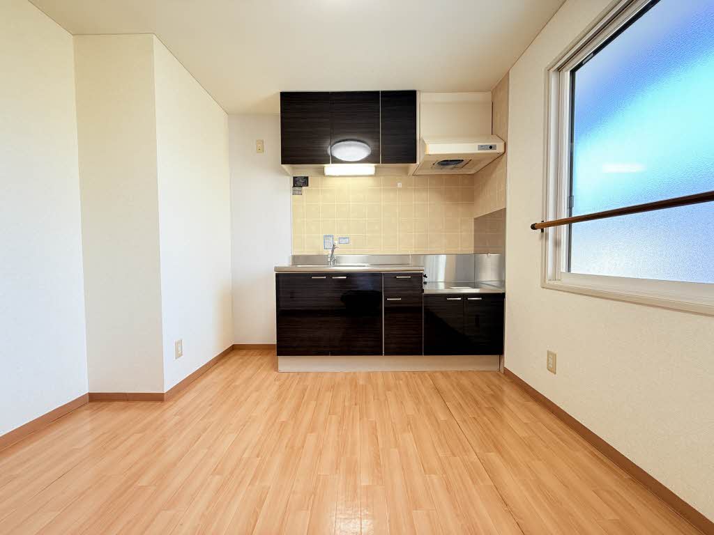 エステートこやまＳＥ E201号-3