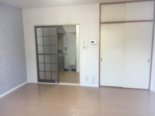 レーベン美里 A102号-2