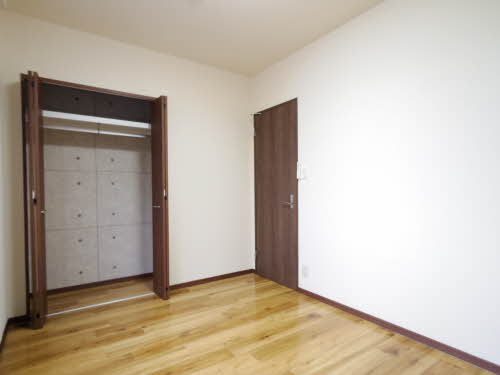 ピースフル愛宕 C102号-9