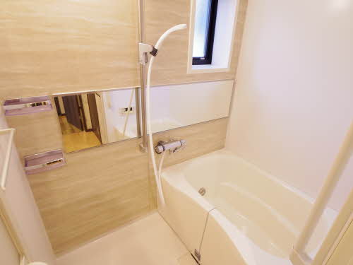 ピースフル愛宕 C102号-11