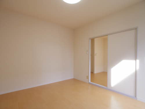 ピースフル愛宕 F102号-8