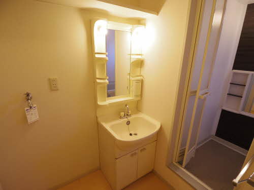 ピースフル愛宕 F202号-14