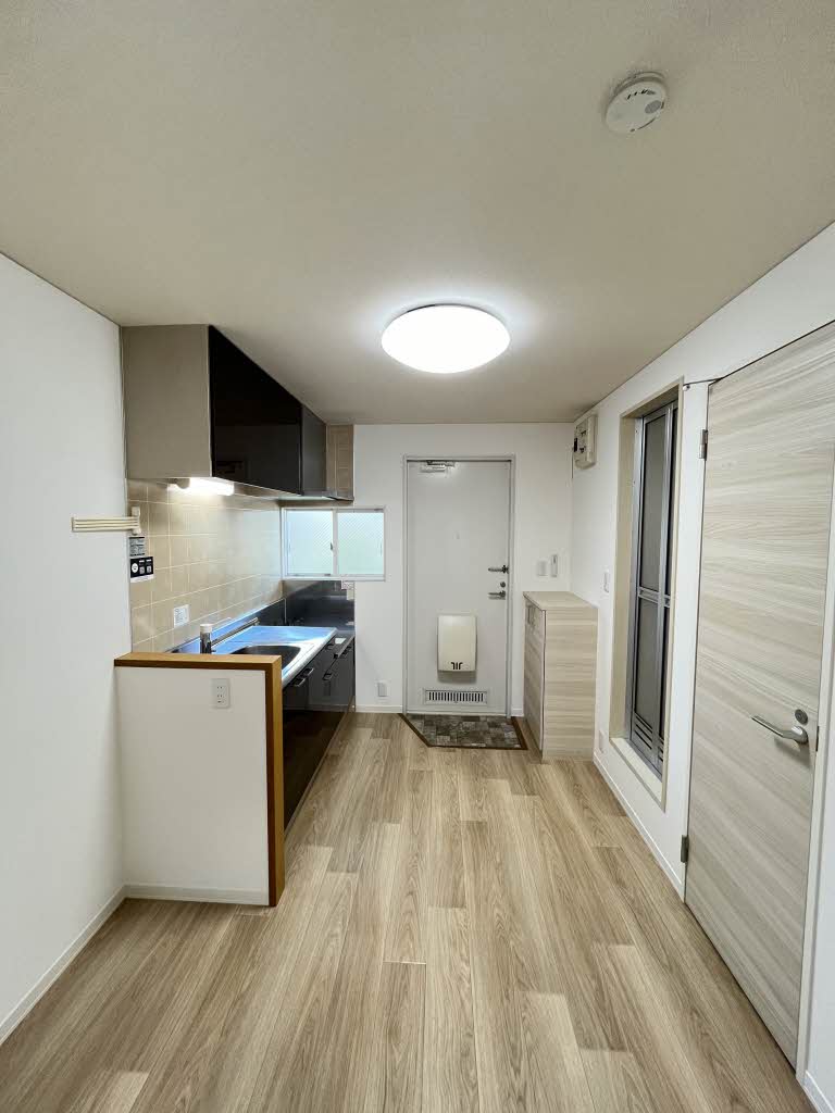 ＷＥＬＬ　ＣＲＩＢ　ＴＯＫＩＷＡＧＩ 0202号-4