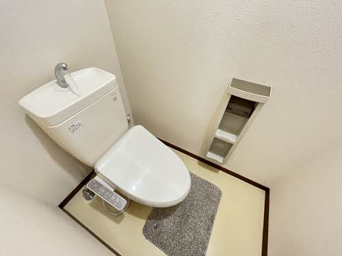 パインクレスト A201号-10