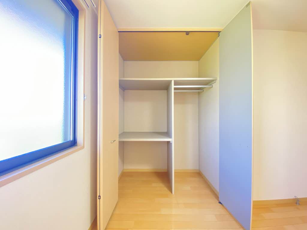 フェリシアーノ A202号-8