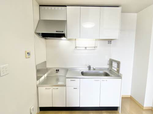 ワイハイツ東名 C101号-8